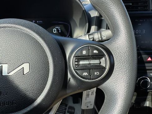 Used 2023 Kia Soul LX w/ Option Group 015 image 16