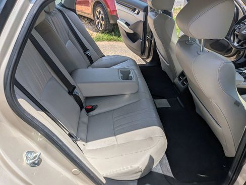 Used 2020 Honda Accord EX-L image 35