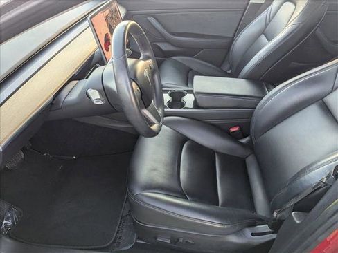 Used 2018 Tesla Model 3 Long Range image 16