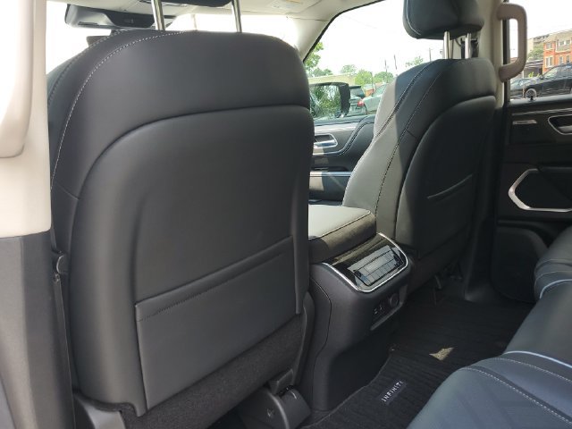Used 2025 INFINITI QX80 Luxe w/ Cargo Package AWD/4WD image 16
