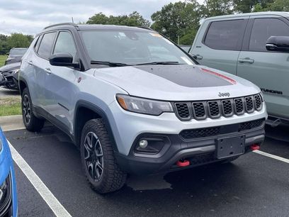 Used 2024 Jeep Compass Trailhawk