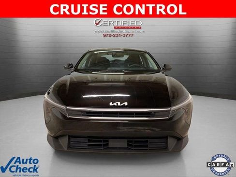 Used 2025 Kia K4 LX image 2