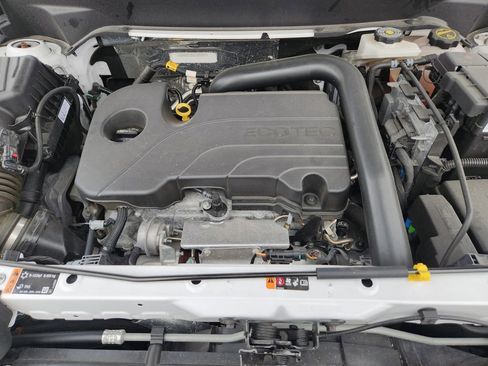 Used 2024 Chevrolet Equinox LT image 34