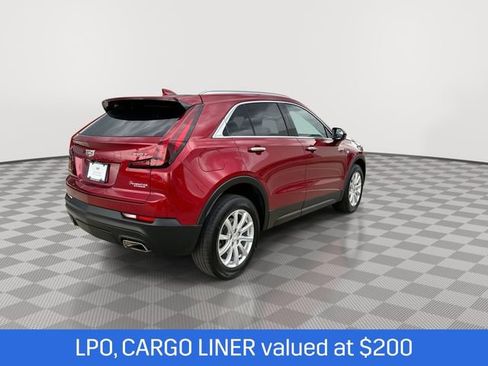 Certified 2023 Cadillac XT4 Luxury w/ Cold Weather Package image 10