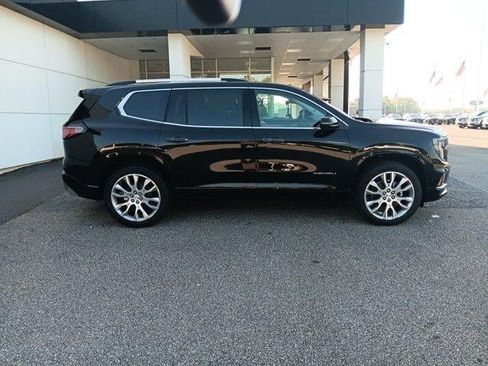 New 2026 GMC Acadia Denali w/ Super Cruise Package FWD image 5