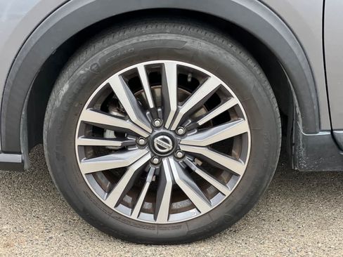 Used 2021 Nissan Kicks SV FWD image 13