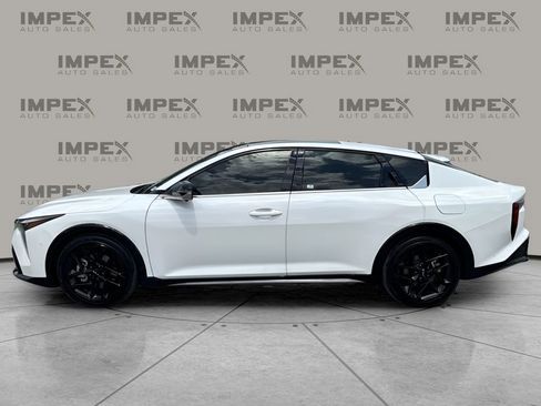 Used 2025 Kia K4 GT-Line Turbo FWD image 2