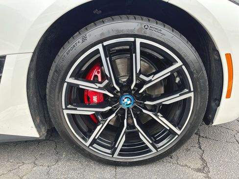 Used 2023 BMW i4 eDrive40 w/ M Sport Package image 2