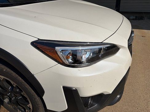 Used 2023 Subaru Crosstrek 2.0i Premium AWD/4WD image 9