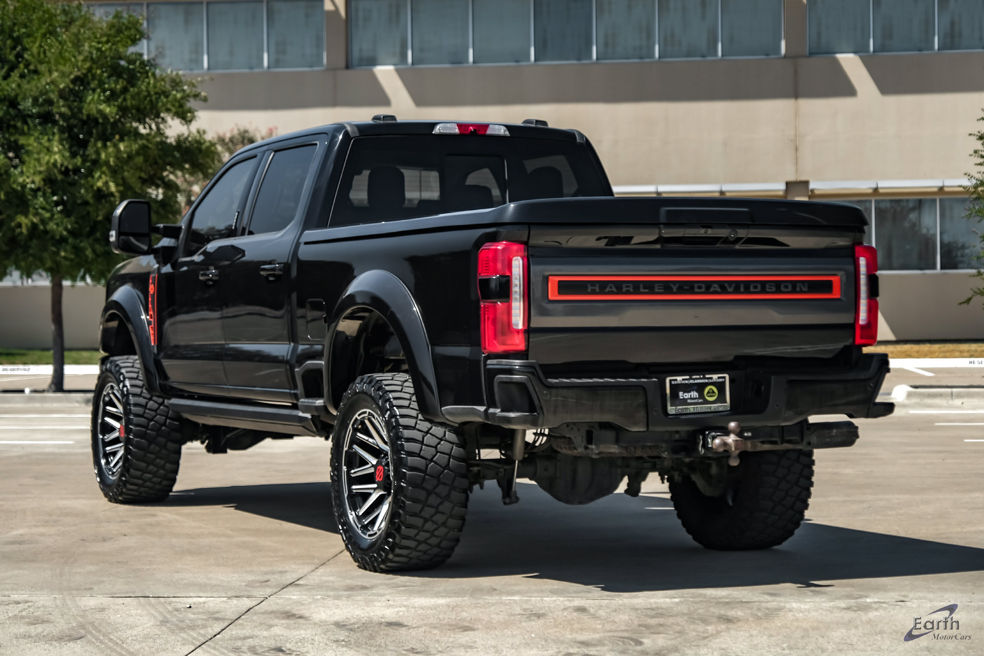 Used 2024 Ford F250 Lariat w/ Lariat Ultimate Package AWD/4WD image 11