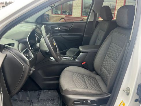 Used 2019 Chevrolet Equinox LT FWD image 10