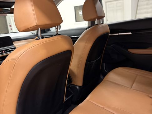 Used 2024 Kia Seltos EX image 14