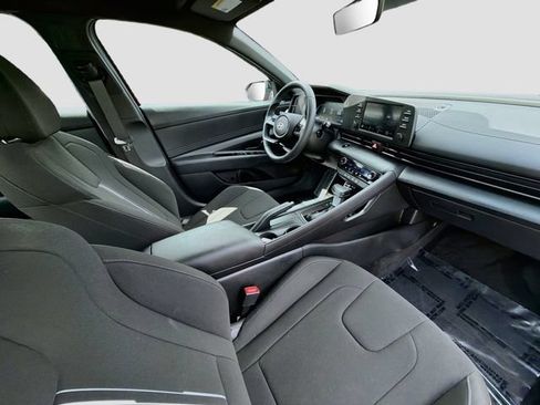 Certified 2026 Hyundai Elantra Sport FWD image 26