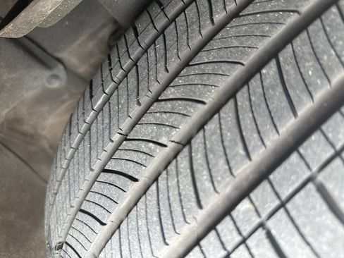 Used 2024 Toyota RAV4 XLE Premium FWD image 9