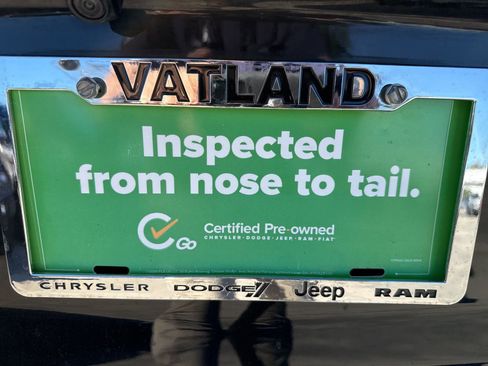 Used 2024 Toyota RAV4 XLE Premium image 5