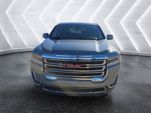 Used 2023 GMC Acadia SLE image 2