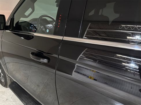 Used 2019 Ford Expedition Max XLT image 26