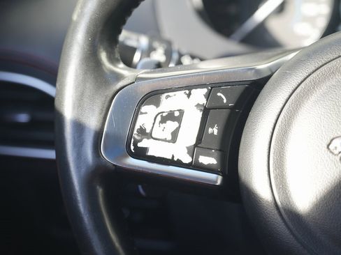 Used 2017 Jaguar F-PACE R-Sport image 46