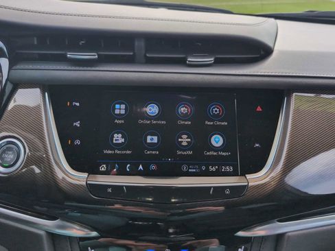 Used 2025 Cadillac XT6 Premium Luxury w/ Platinum Package AWD/4WD image 23