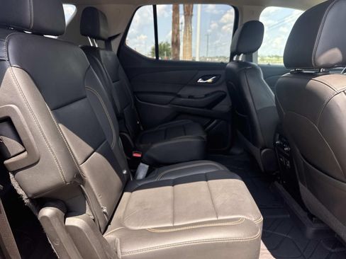 Used 2019 Chevrolet Traverse LT w/ LT Premium Package AWD/4WD image 10