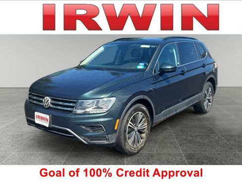 Used 2018 Volkswagen Tiguan SE AWD/4WD image 1