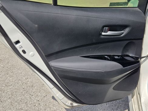 Used 2019 Toyota Corolla SE w/ SE Option Package image 15