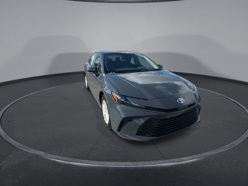 New 2026 Toyota Camry LE image 5