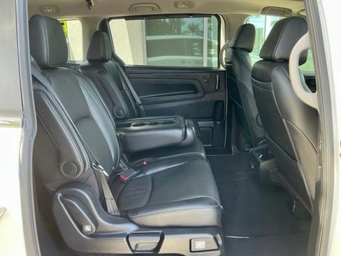 Certified 2022 Honda Odyssey Touring image 20