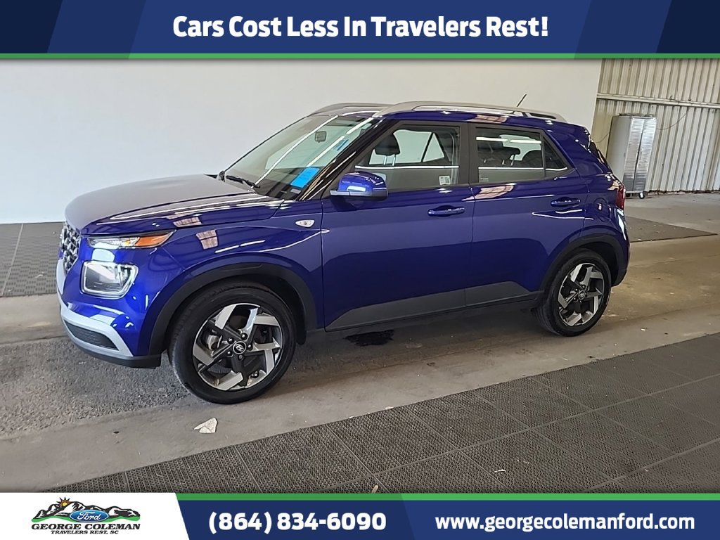 Used 2024 Hyundai Venue SEL FWD image 1