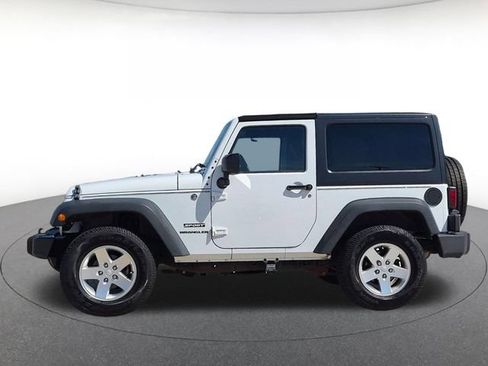 Used 2013 Jeep Wrangler Sport AWD/4WD image 8