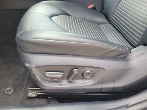 Used 2023 Toyota Camry SE FWD image 22