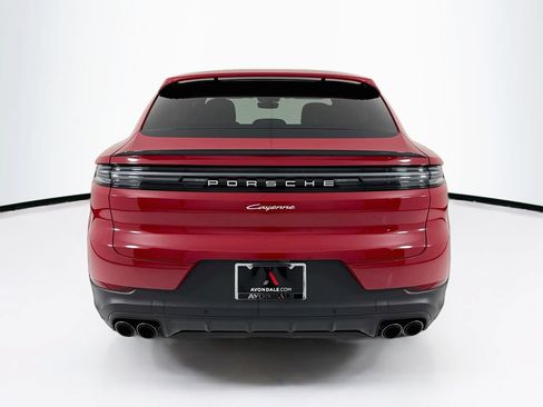 New 2026 Porsche Cayenne Coupe AWD/4WD image 10