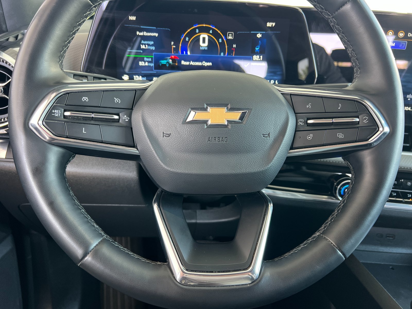 Used 2025 Chevrolet Equinox LT w/ Convenience Package II AWD/4WD image 24