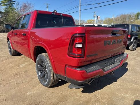 New 2026 RAM 1500 4x4 Crew Cab image 3
