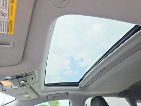Used 2021 Lexus RX 350 FWD w/ Premium Package image 31
