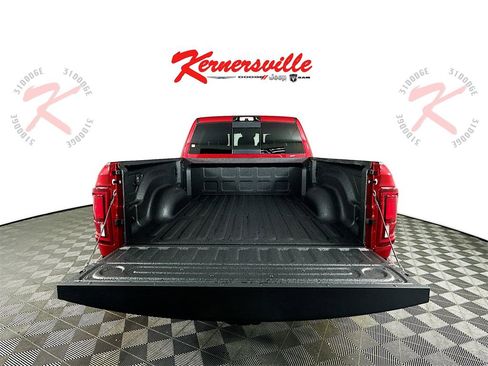 New 2026 RAM 2500 Limited w/ Towing Technology Group image 16