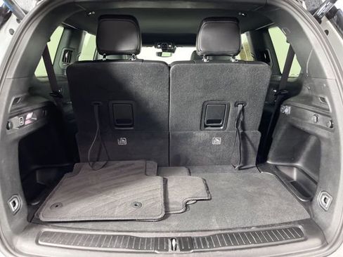 Used 2024 Jeep Grand Cherokee L Laredo image 53