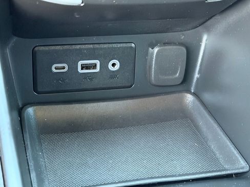 Used 2022 GMC Terrain SLE w/ Driver Convenience Package FWD image 23