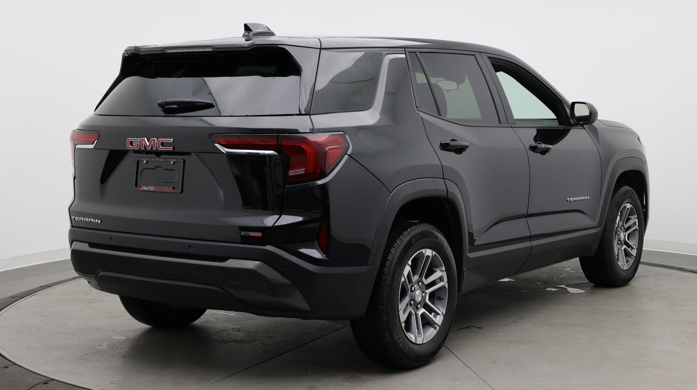 Used 2026 GMC Terrain Elevation FWD image 8