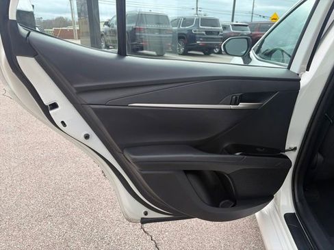 Used 2025 Toyota Camry LE image 23
