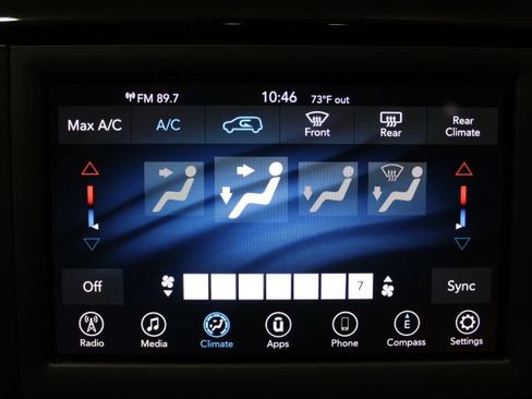Used 2021 Chrysler Voyager Lxi FWD image 43