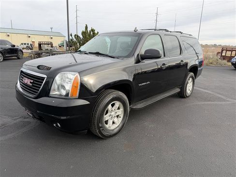 Used 2012 GMC Yukon XL SLT w/ SLT-2 Equipment Package image 4