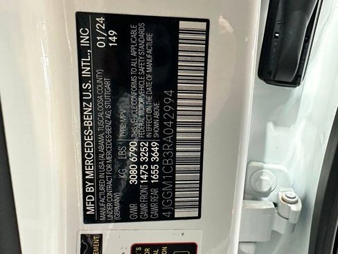 Certified 2024 Mercedes-Benz EQE 350+ 4MATIC SUV image 40