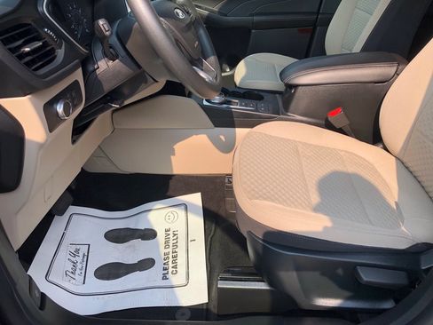 Used 2022 Ford Escape SE AWD/4WD image 19