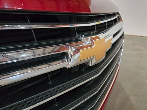 Used 2019 Chevrolet Traverse LT AWD/4WD image 11