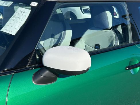 New 2026 MINI Cooper 2-Door Hardtop image 9