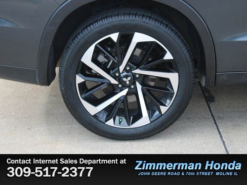 Used 2024 Mitsubishi Outlander SE AWD/4WD image 22