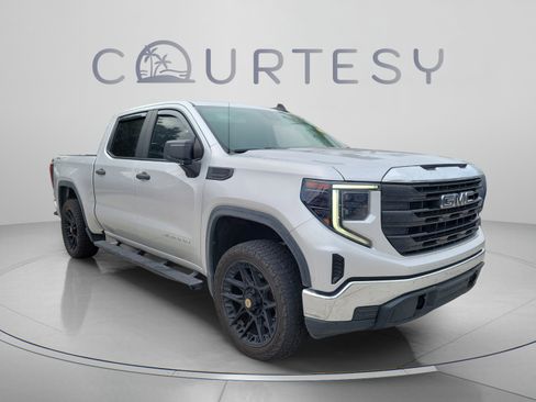 Used 2022 GMC Sierra 1500 Pro w/ Convenience Package AWD/4WD image 4