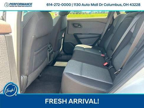 Used 2021 Nissan Rogue S FWD image 13
