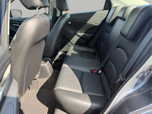 Used 2019 Toyota Yaris XLE FWD image 20